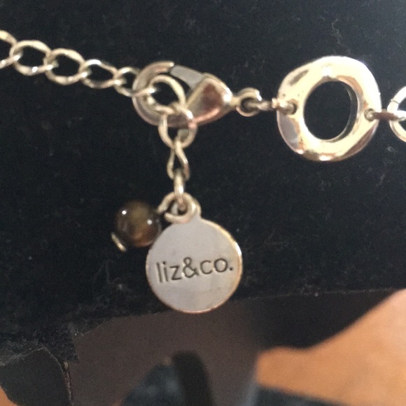 Liz & co. Silver graduated linked circle necklace - Picture 3 of 5